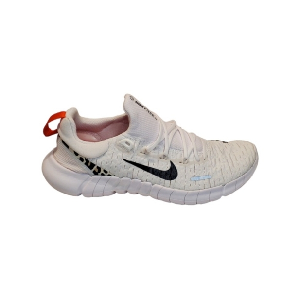 Nike Shoes - New Nike Free Run 5.0 Leopardo White Running Shoes Women size 8.5 DZ5217-100